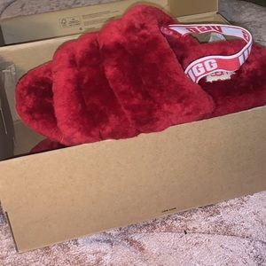 Ugg fur slides